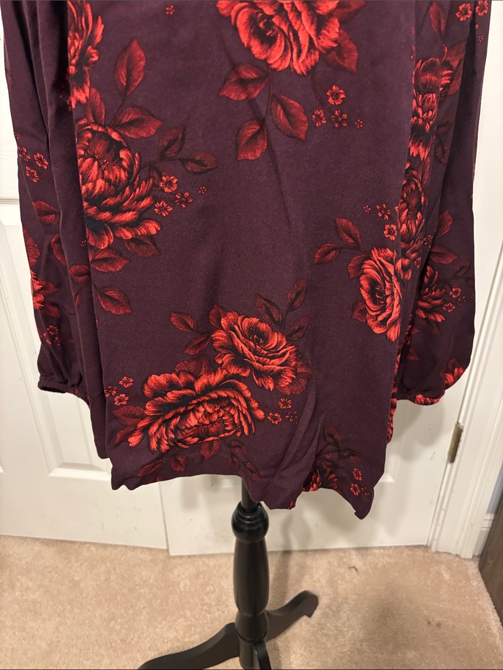 Old Navy Floral Blouse - Picture 4 of 9